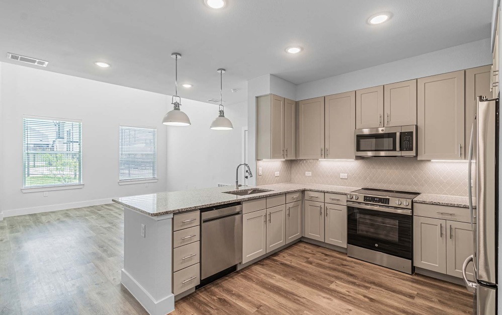 TH1 - 1 bedroom floorplan layout with 1.5 bathroom and 1844 square feet (View 1
)