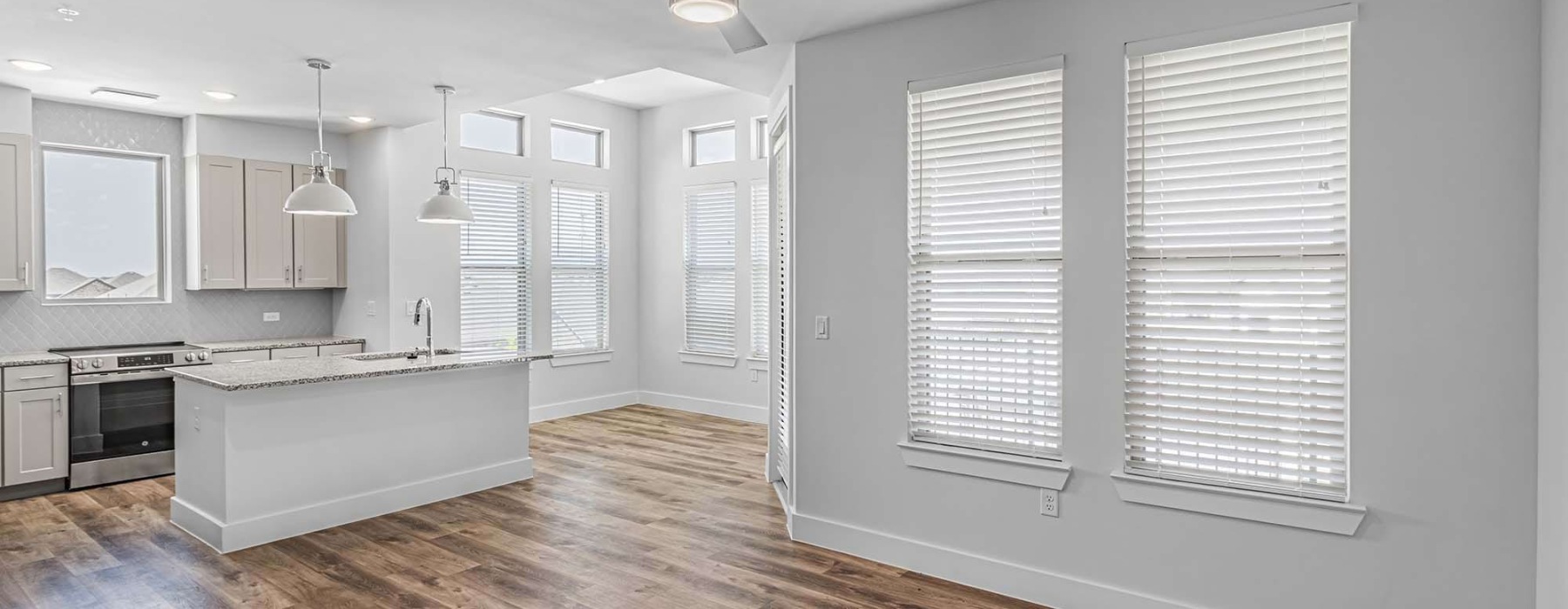 3-Bedroom Apartments