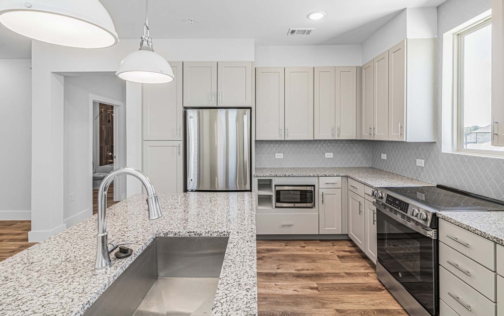 B2-G - 2 bedroom floorplan layout with 2 bathrooms and 1139 square feet (View 3
)