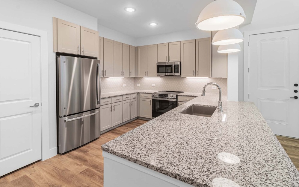 TH2 - 2 bedroom floorplan layout with 2.5 bathrooms and 1671 square feet (View 1
)
